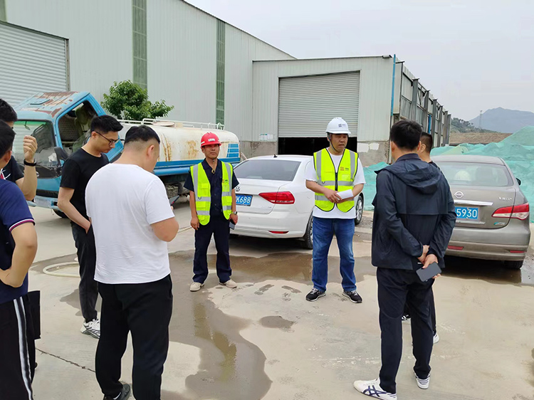 应急局副局长和专家委莅临华贵建材